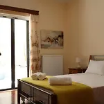 Helena * Argostoli (Kefalonia)